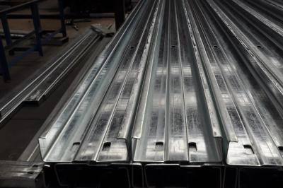 China Cold Rolled Stainless Steel J Channel 301 Welded C U W Stainless Steel Z Channel for sale