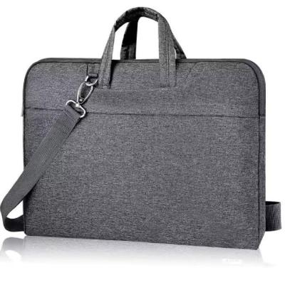China 17.3 Inch Water Resistant Laptop Sleeve Case With Shoulder Straps for sale