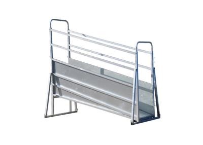 China Q235 Low Carbon Steel Portable Cattle Ramp , Galvanised Stock Loading Ramp for sale