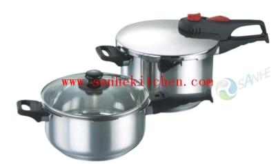 China Triple bottom stainless steel Pressure cooker,thickness 1.0mm for sale