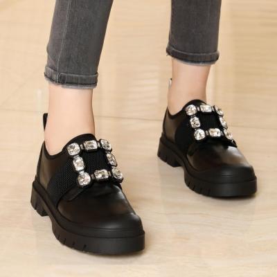 China Round Toe Ladies Flat Loafer Shoes Slip On Type For All Seasons OEM for sale