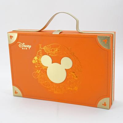 China Travel Handle Gift Custom Logo Box , Christmas Luxury Square Cardboard Gift Box for sale