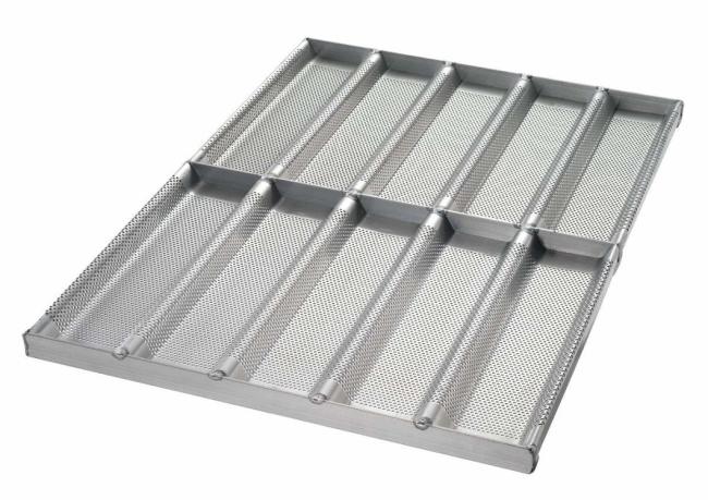 Rk Bakeware China Foodservice 49015 Sub Sandwich Roll Pan