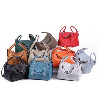 China Fashion design leather women handbags  women bag genuine leather chain sling bag handbags fashion shoulder bag for sale