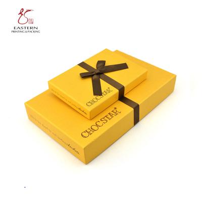 China Luxuriously Gold Art Paper Chocolate Packaging Paper Box With Brown Ribbon for sale