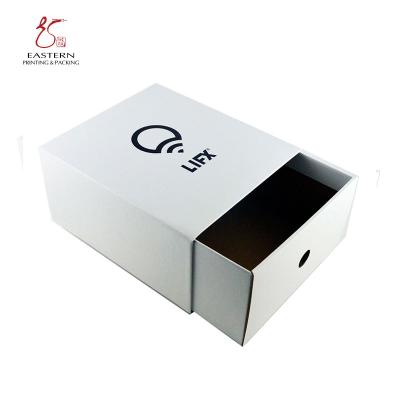 China Eastern 230mm Height Corrugated Shoe Box With Customized Logo for sale