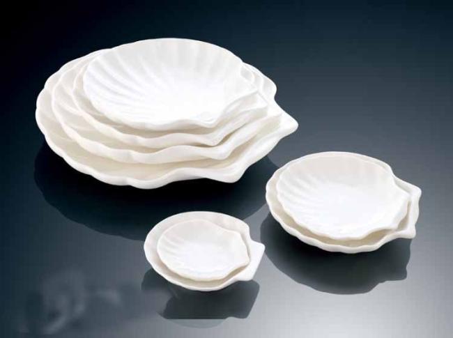 p87 Hot sale elegant shell shaped white porcelain snack plate ceramic dinner plate for wedding hotel and restaurant