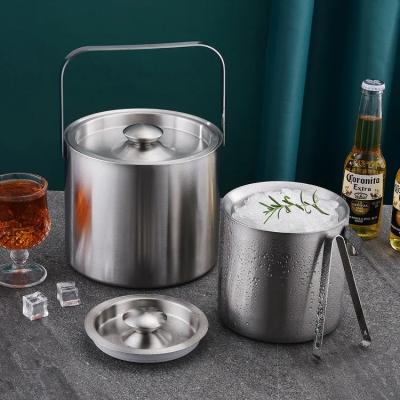 China bright Surface ice bucket Stainless Steel With Lid And Strainer Beer Champagne For Bar for sale