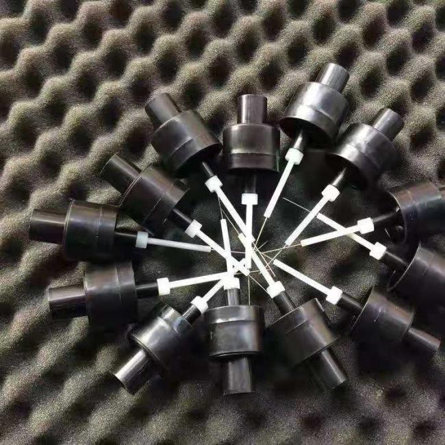 Electrode holder installation example