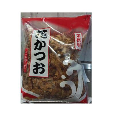 China Light Brown Dried Katsuobushi Bonito Flakes Traditional Japanese Delicacy for sale