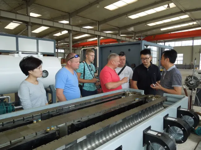 Flexible PU Foaming Pert Insulation Pipe Extruder Machinery for Underground Pipe System