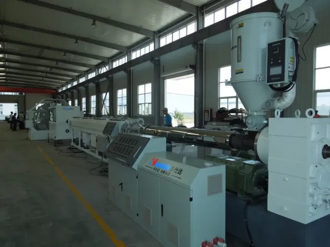 Industrial Piping Systems PU Foaming Pertii Pex Fiber-Reinforced Insulation Pipe Production Line