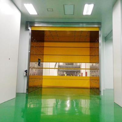 China La ducha de aire grande del sitio limpio del cargo SUS304 rápida rueda para arriba puertas del obturador en venta