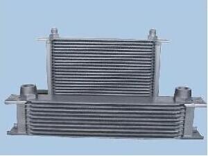 China Car Reducing Temperature Engine Automotive Oil Coolers / Air heat exchanger for sale