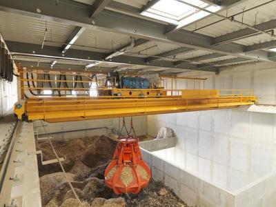 China Electricity Powered Grab Overhead Crane With 1000W Power Consumption for sale