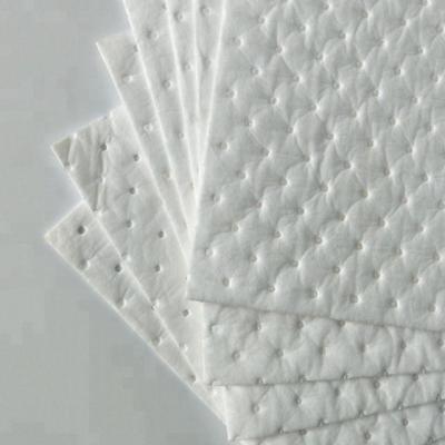China 100% PP Meltblown Nonwoven Oil absorbent Mat or Rolls for Oil Containment or Oil spill control for sale