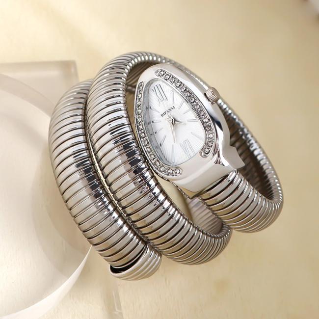 Snake Shaped Diamond Inlaid Women Quartz Watch Flexible Coil Metal Bracelet Wristwatch Luxury Fashion Ladies Dress Watch