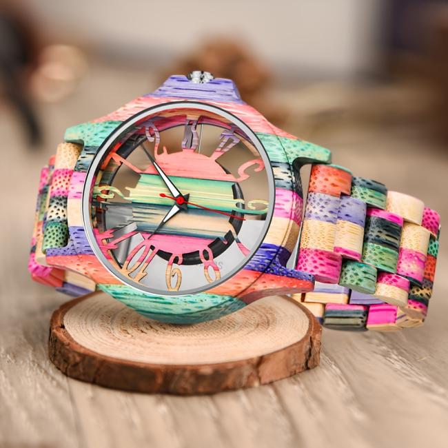 Fashion Hollow Colorful Bamboo Wood Quartz Watch for Men, Retro Mixed Wooden Strap Wrist Watch Custom Logo