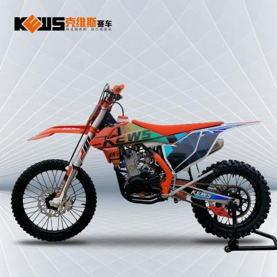 China CBS300 Water Cooled Engine Red Motocross Bike With Efi And Carburetor Two Versions for sale