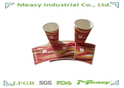 China Tazas de papel disponibles calientes modificadas para requisitos particulares con la fan del vidrio/de papel, taza de un sólo recinto de papel del café 12oz en venta