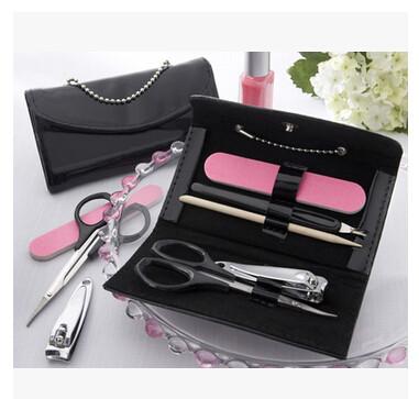 China New creative promotion gift product wedding gift bag shape manicure beauty tool set for sale