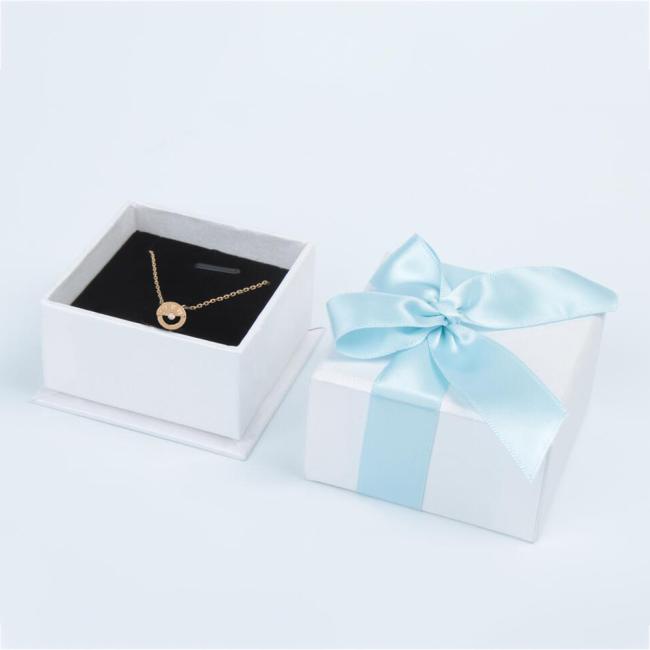 Box-Pendant-NecklaceBox-.jpg
