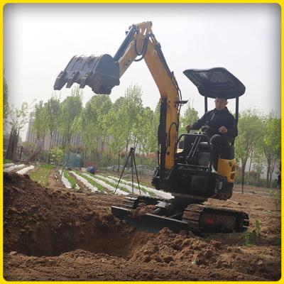 China Water Cooling Mini Crawler Excavator 20kw 2T With Three Cylinder for sale