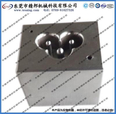 China Conector C5 2.5A del IEC 60320-1-1 250V con los pernos de acero templado en venta