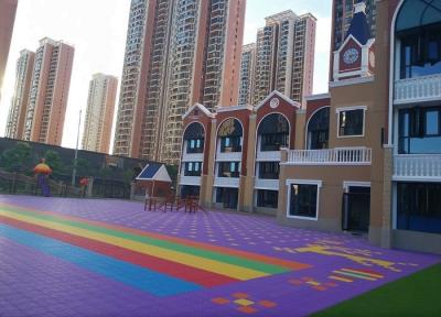 Chine La salle de jeux des enfants démontables sûrs de pp parquetant la taille de 25 * de 25 cm écologique à vendre