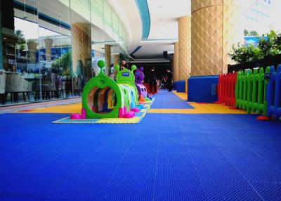 China Anti Microbial Blue Kindergarten Flooring Tiles Portable Convenient for sale