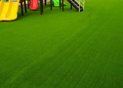 China Anti Mold DIY Artificial Grass Thick And Smooth Good Drainage for sale