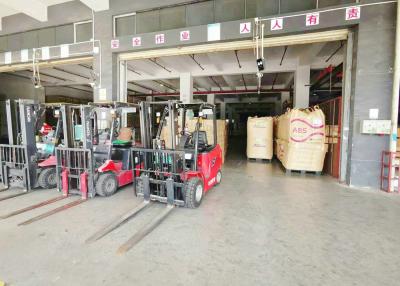 China FCL LCL Shipment Bonded Warehouse Management International Cargo Transit Center for sale