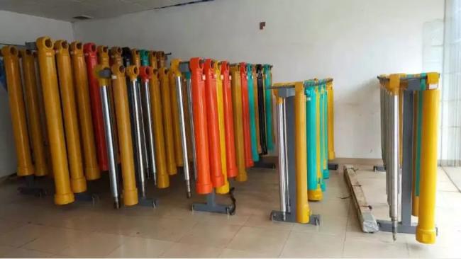 Sany SY215 Excavator Hydraulic Cylinder - Technical Specifications