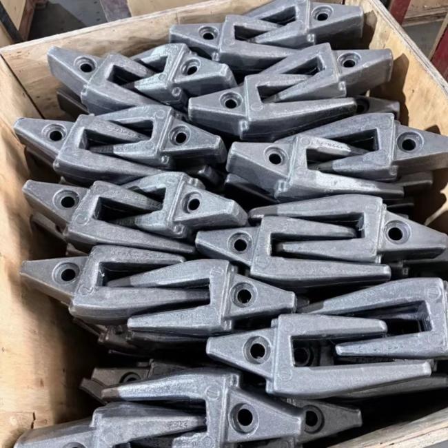 E330-60 CAT Excavator Bucket Tooth Spare Part