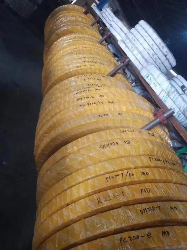 Heavy Duty Swing Slewing Bearing for CAT E330 Excavator - Front View