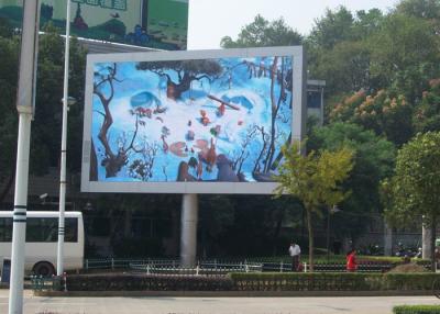 China Publicidad al aire libre de la cartelera del RGB LED en Main Street con la exploración constante 1/4 de la corriente en venta
