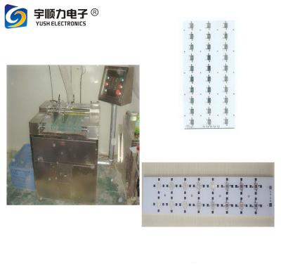 Chine V fraiseuse de carte PCB de machine gravure à l'eau-forte de carte PCB de cannelure avec l'incidence de plat de Protccting à vendre