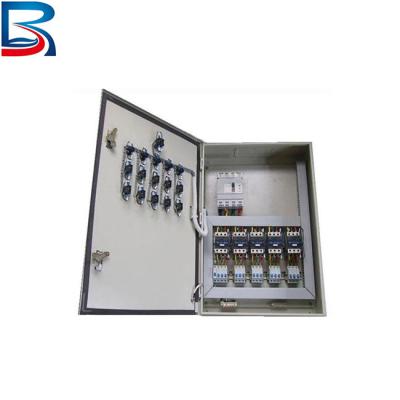 China Din Rail Distribution Box Db Enclosure Box 32 Way Mcb Box en venta