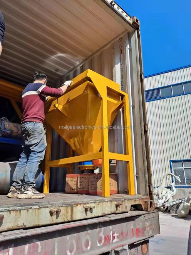 QT6-15 Strong Concrete Brick Block Making Machine Machinery Moulding Machine