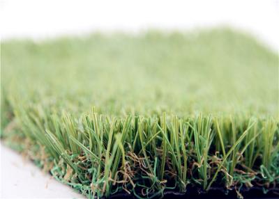 中国 庭のための40MMの高密度偽の草、自然な見る人工的な草 販売のため