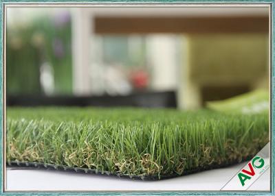 China Verde sintético resistente ULTRAVIOLETA del campo de hierba que ajardina/8000 verdes Dtex en venta