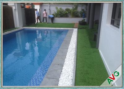 China PU Coating S Shaped Indoor Fake Grass Carpet For Swimming Pool Landscaping for sale