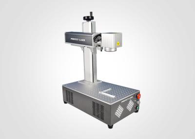 中国 7000mm/s電子プロダクト写実的な表面で加えられる示す速度携帯用繊維レーザーの印機械 販売のため