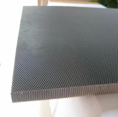 Chine Size 1500x2000mm Spot Welded Stainless Steel Honeycomb Ventilation For Wind Tunnel à vendre