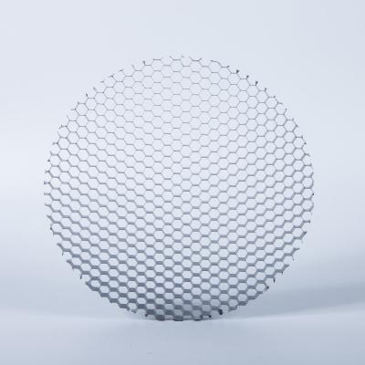 Chine Noyau en aluminium de nid d'abeilles microporeux pour le nid d'abeilles en aluminium Lovuer à vendre