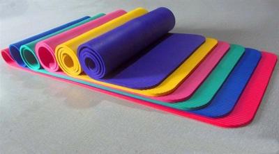 China colourful 173x61cm nbr yoga mat-exercise outdoor mat for sale