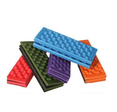 China Custom garden folding seat cushion mat/fold gymnastics mats for sale/xpe fold cushion mat for sale