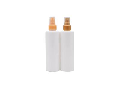 China 30ml PET Plastic Cosmetic Spray Bottle With Various Customized Pump for sale