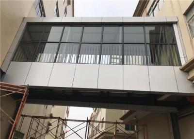 China Floor Deck Light Steel Frame Construction Prefab Pedestrian Bridge Between Two Buildings for sale