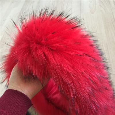 China Long Pile Fluffy Raccoon Fur Collar Warm Removable For Ladies Down Jacket for sale